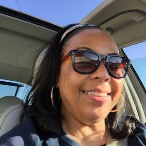 Meet your Posher, Beverly